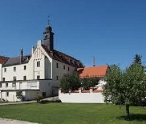 Schloss Weichs Zu Regensburg Mit 2Schlafzimmer Parkplatz Internet 75Qm Zentrum Ngoại thất bức ảnh