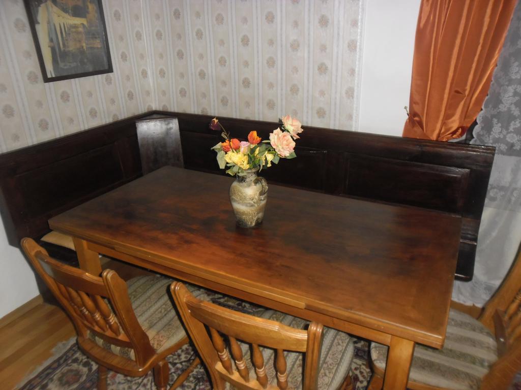 Schloss Weichs Zu Regensburg Mit 2Schlafzimmer Parkplatz Internet 75Qm Zentrum Ngoại thất bức ảnh